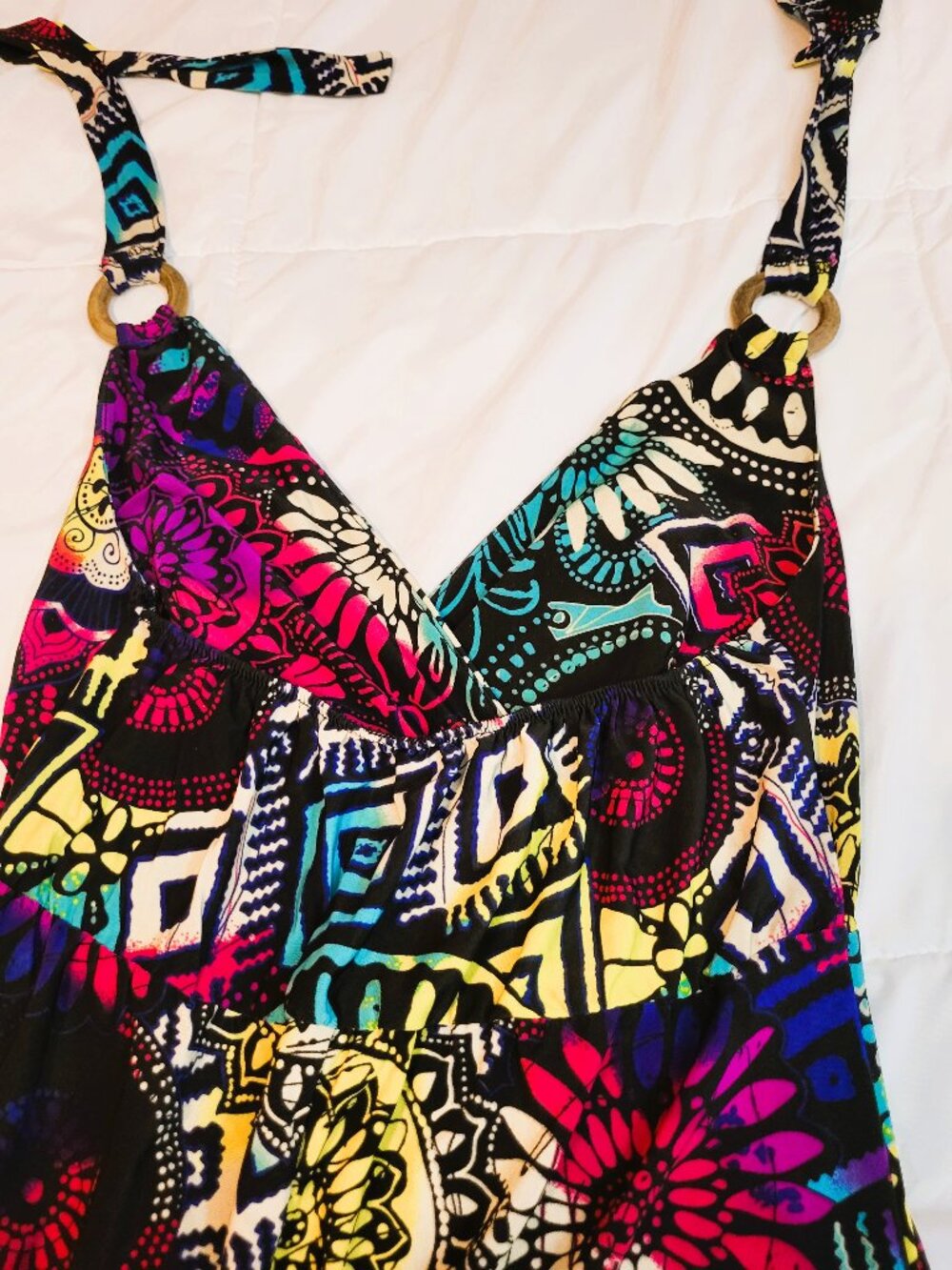 Elegant & colorful Jersey Halter Maxi Dress - Picture 6 of 8